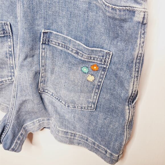 Aerie Werk & Play Denim Shortalls Embroidered Floral S Bib Overall Shorts Boho - Picture 3 of 11